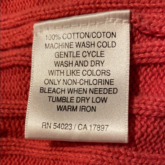 Women's Pink Cable Knit Sweater - Picture 8 of 8